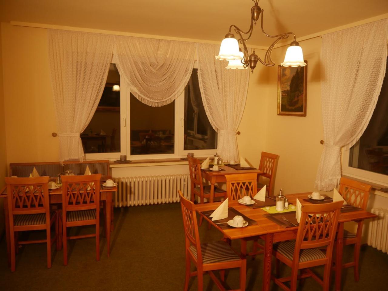 בראונלאגה Hotel Elisabeth-Ilse מראה חיצוני תמונה